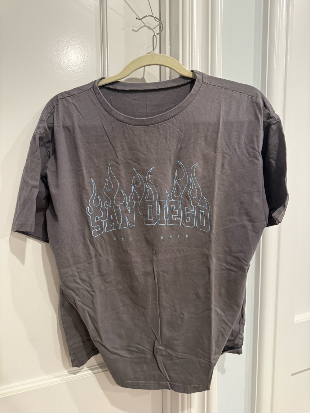 Graphic San Diego Flame Crewneck T-Shirt - Gray